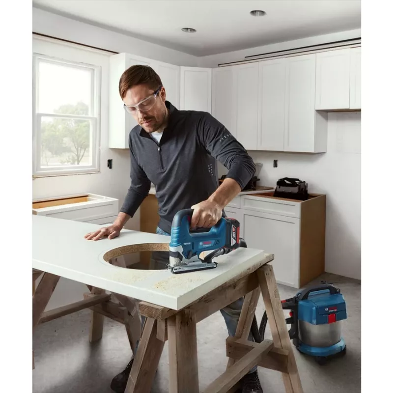 Serra de vaivém Bosch GST 18V-125 B Professional