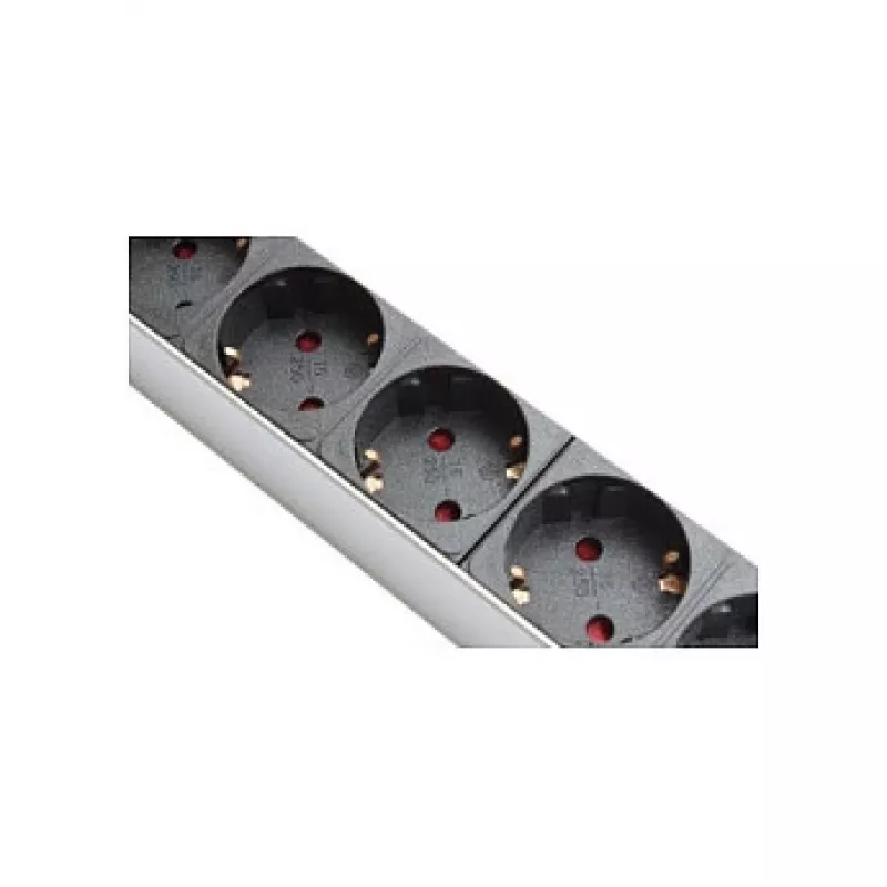 Régua de tomadas 48,30cm (19