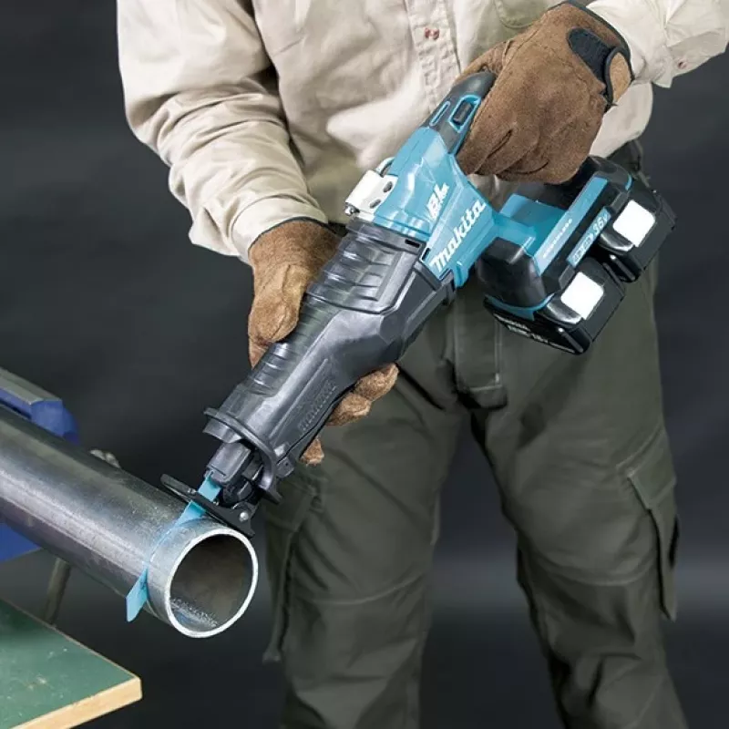 Makita DJR360Z 36V (2 x 18V) Serra sabre a bateria