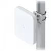Ubiquiti UniFi 5G Max Outdoor 5G DL até 3,6 Gbit/s, 4G DL até 1,6 Gbit/s, 1x 2.5G LAN, proteção contra intempéries IPX6