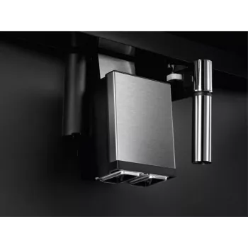 Máquina de café Electrolux KBC85Z capacidade 1,5 l