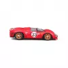 Modelo de supercarro Bburago Ferrari 330 P4 Daytona, pré-montado à escala 1:24