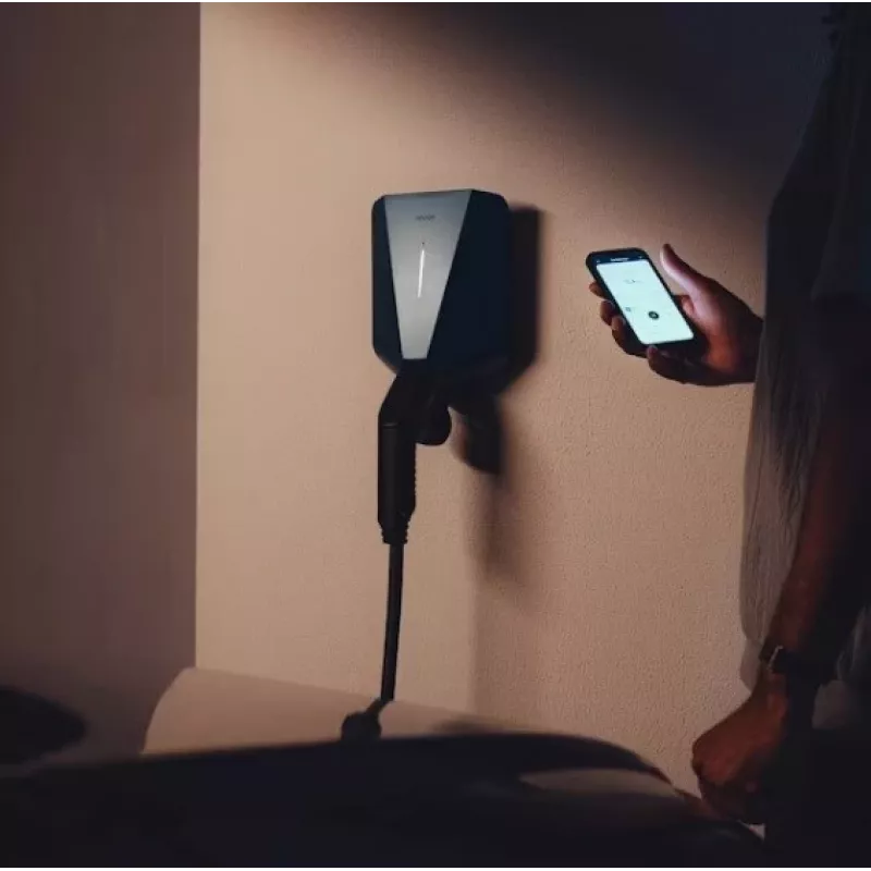 Carregador de veículos elétricos EASEE Easee Up de parede 1,4–22 kW modelo 10141