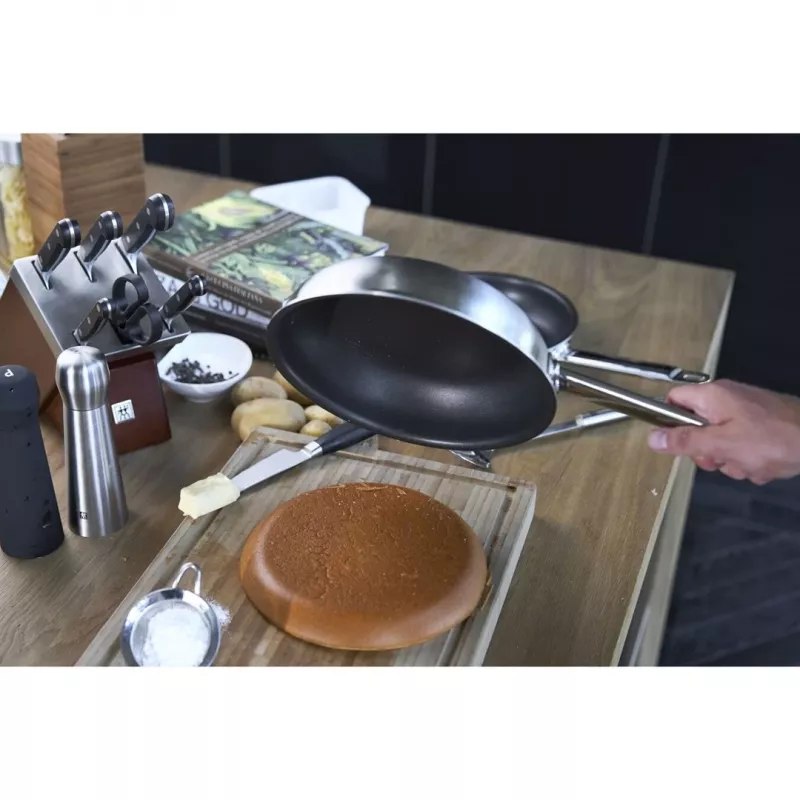 Frigideira multiusos ZWILLING Pro redonda 20 cm