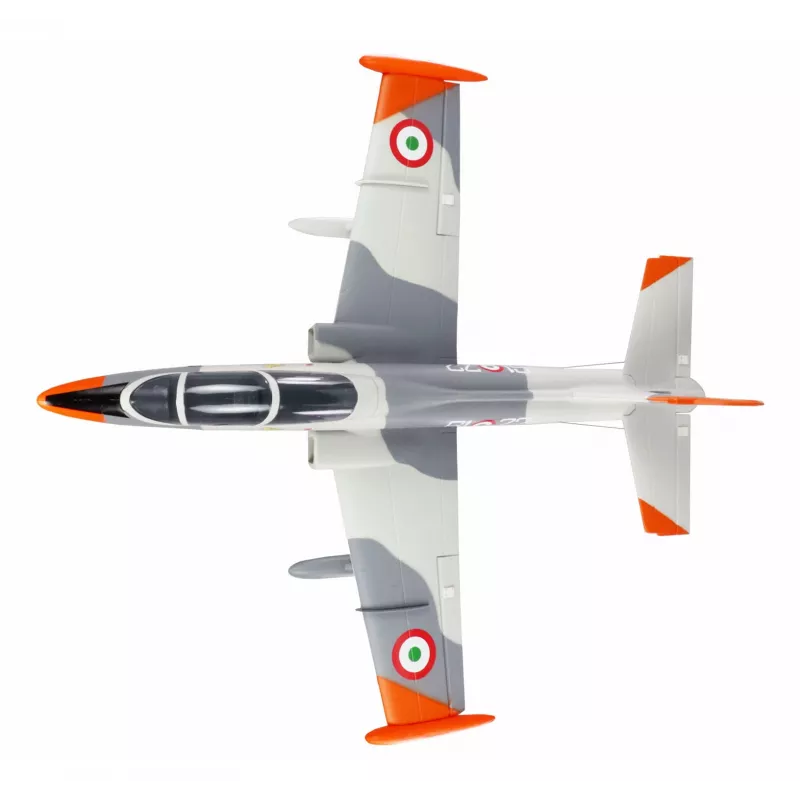 Avião RC Amewi MB-339 motor elétrico modelo, idade recomendada 14+, peso 0,5 kg