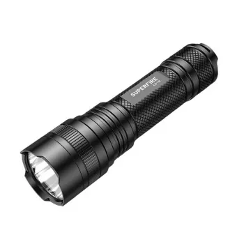 Lanterna Superfire L6-H — lanterna LED compacta 900 lm, 15 W