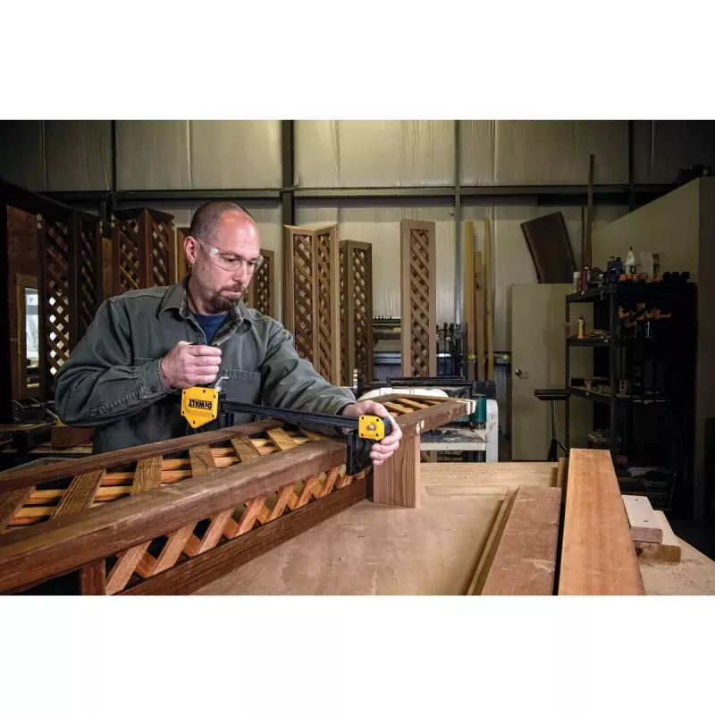 Grampo DeWALT DWHT0-83186 1 unid.