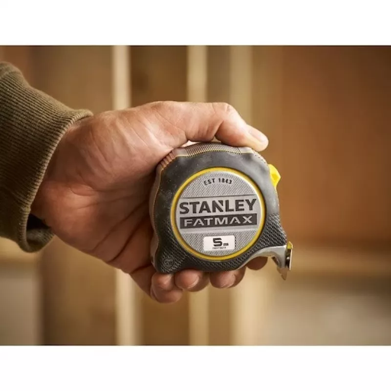 Fita métrica Stanley FMHT38214-0 5m preto amarelo