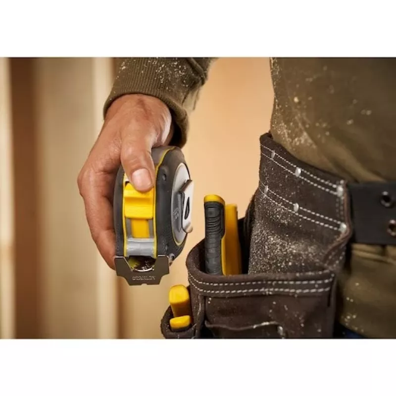 Fita métrica Stanley FMHT38232-0 10 m, preto/amarelo