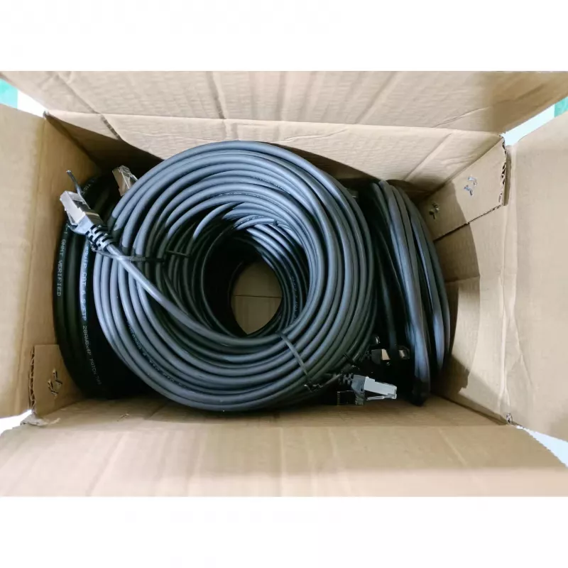 Equip 635594 Conjunto de cabos de patch Cat.6 S/FTP LSZH, RJ-45, 5 m, preto, 30 unidades