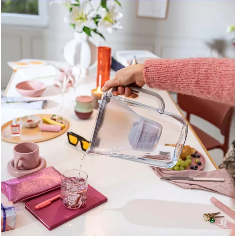 Jarra filtrante de água BRITA Style Essential XL com cartuchos MAXTRA PRO Pure Performance (3) — branco