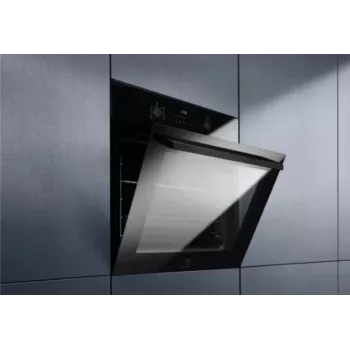 Forno de encastrar Electrolux LOD6F77WZ multifunções, classe de eficiência energética A+