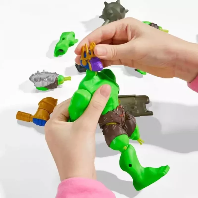 Figura de ação HASBRO Marvel MixMashers Avengers Hulk Mix-&-Match, multicolorida, para crianças a partir de 4 anos
