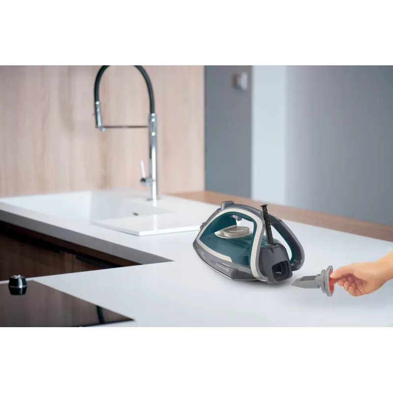 Ferro de engomar a vapor Tefal Ultragliss Anti-Calc Plus FV6842 — 2800 W, depósito de 0,27 L, golpe de vapor de 260 g/min, 1,295 kg
