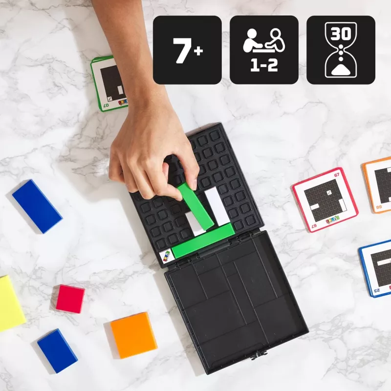 Jogo Rubik’s Cube Gridlock, o puzzle de resolução de problemas inspirado no clássico brinquedo de fidget para adultos e crianças a partir dos 7 anos