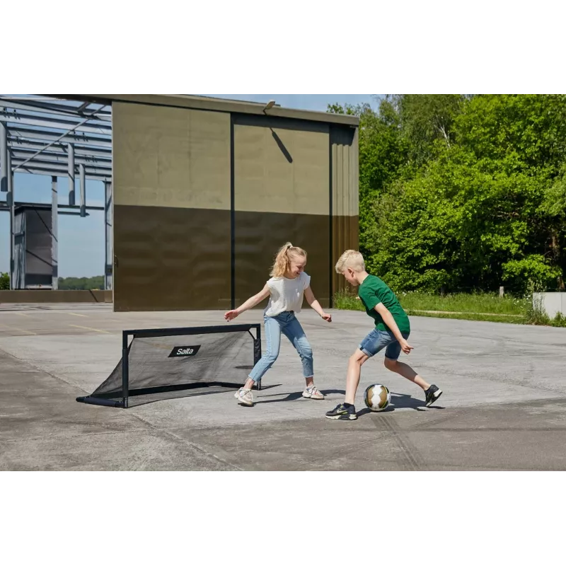 Trampolim infantil autónomo Salta Techniq — modelo 5121, polietileno/PVC/aço, cor da estrutura preto
