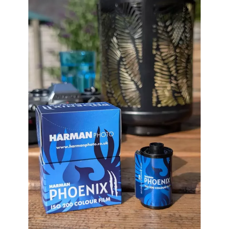 Harman Phoenix II 200 película de negativo a cores, rolo 120