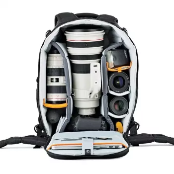 Mochila Lowepro Flipside 500 AW II