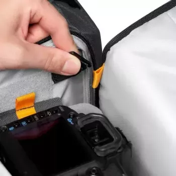 Mochila Lowepro Fastpack Pro BP 250 AW III