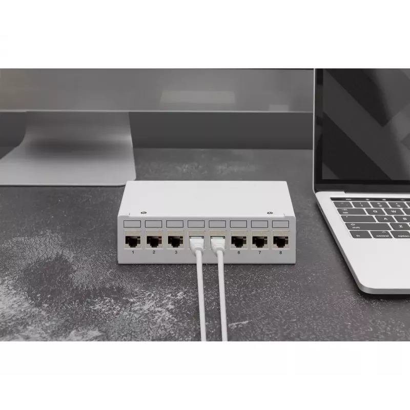 Patch panel DIGITUS de secretária modular em branco, blindado, 8 portas, aço, cinzento, montagem na parede