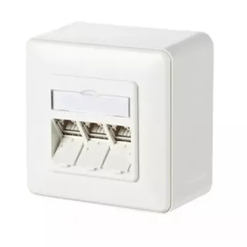 Tomada RJ-45 METZ CONNECT 130B11D30002-E branco