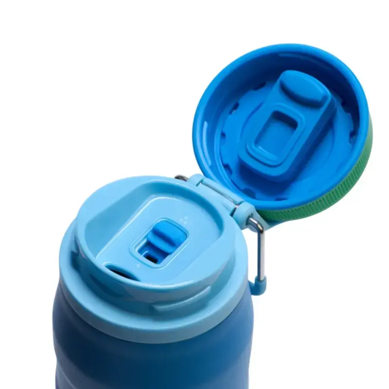 Garrafa térmica STANLEY IceFlow Bottle Twist Flip 0,7 l azul — isolamento a vácuo, 700 ml