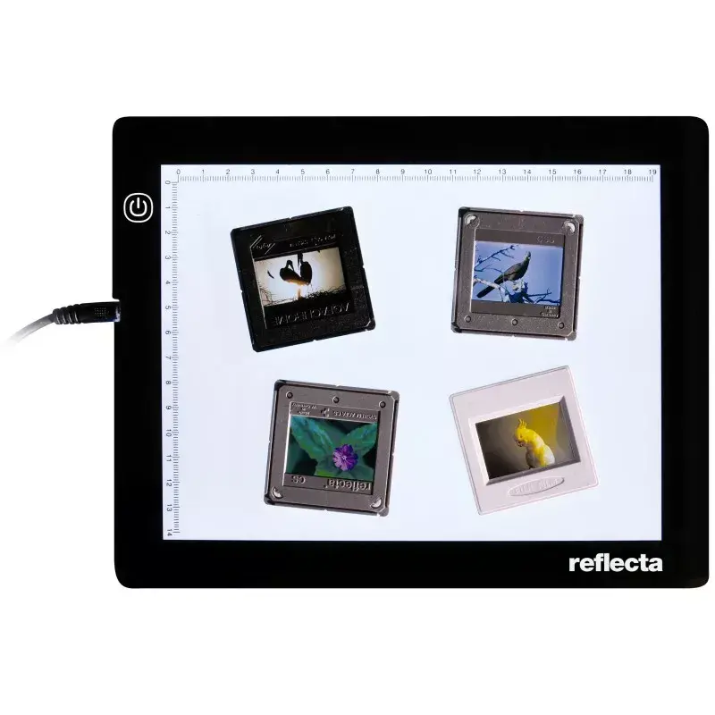 Moldura individual Reflecta LED Light Pad A5 super fina preta 19x14 cm