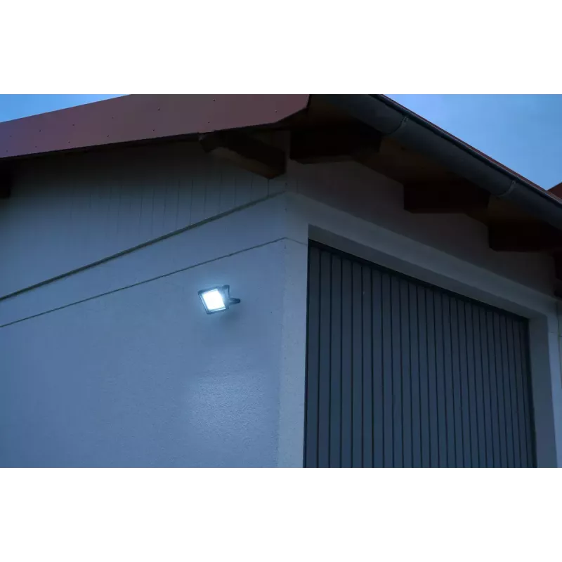 Holofote Brennenstuhl 1171250341 preto 30 W LED IP65 metal