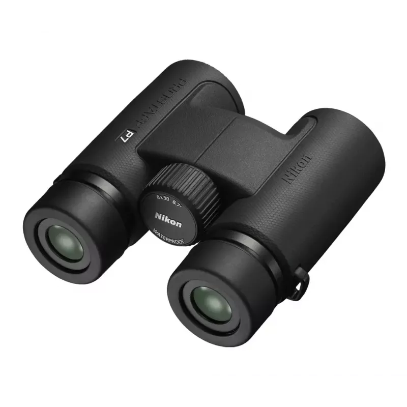 Binóculos Nikon Prostaff P7 10x30 preto ampliação 10x