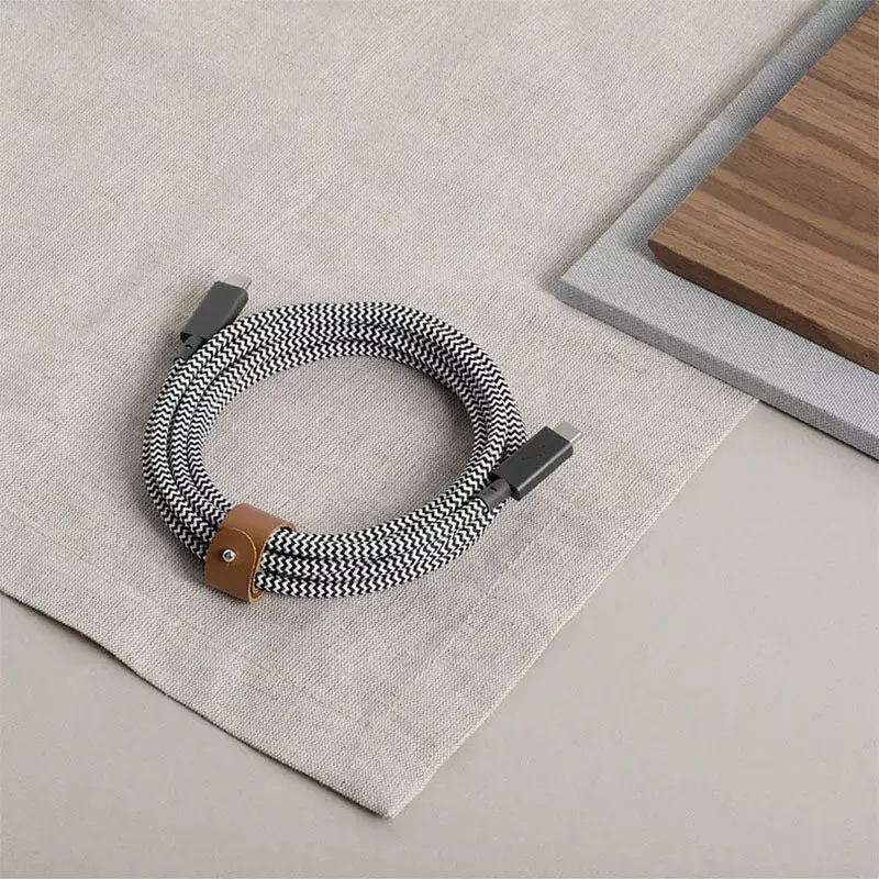 Native Union Belt Cable Pro USB-C para USB-C, 2,4 m, ecrã LED, Rose