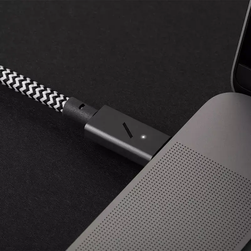 Native Union Belt Cable Pro USB-C para USB-C, 2,4 m, ecrã LED, Rose