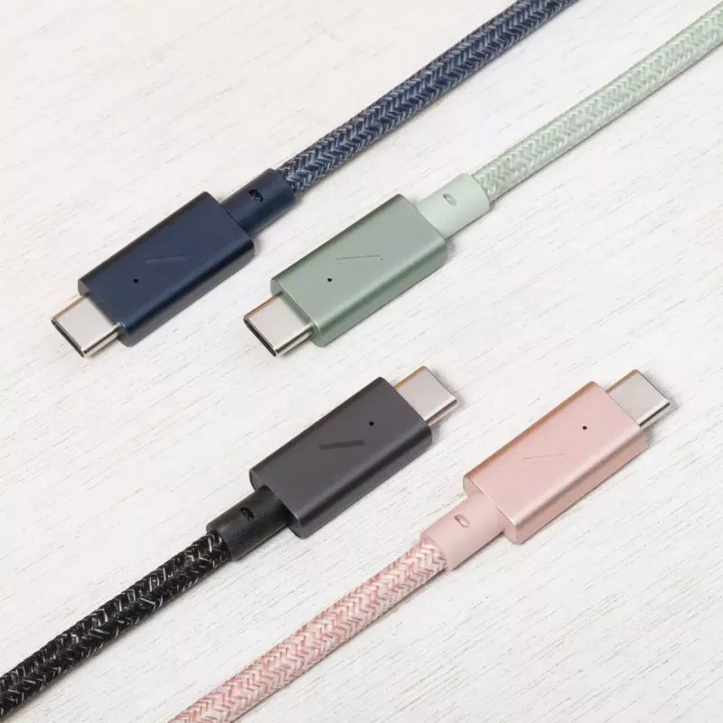 Native Union Belt Cable Pro USB-C para USB-C, 2,4 m, ecrã LED, Rose