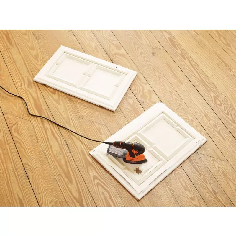 Lixadeira orbital portátil Black & Decker KA2000-QS