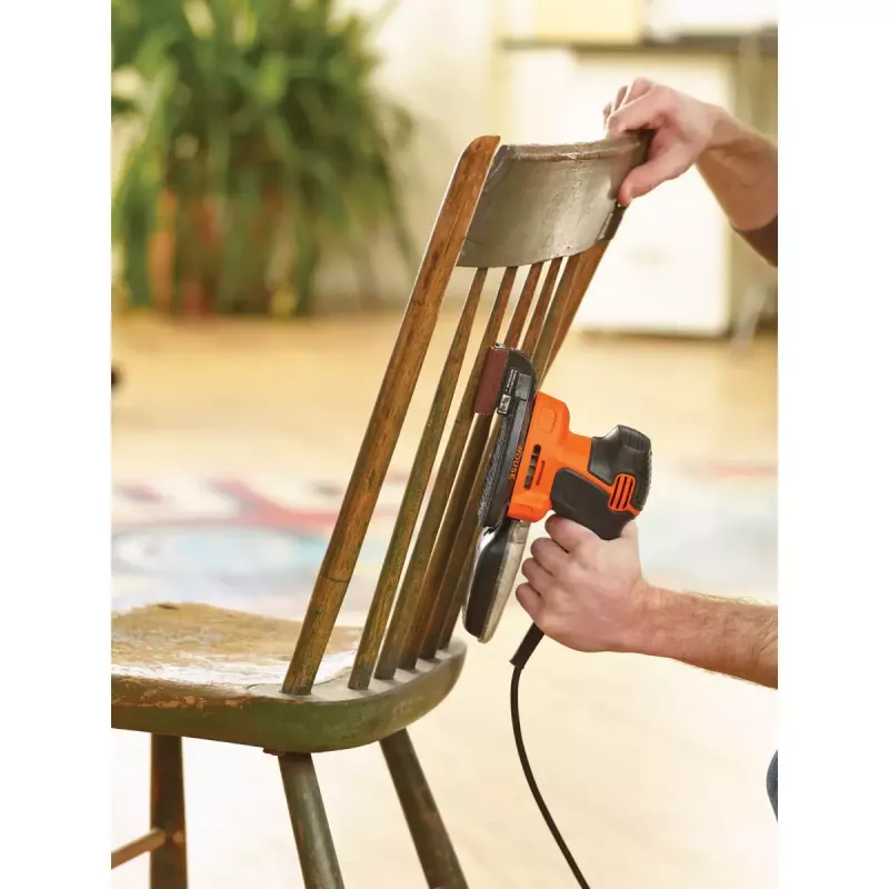 Lixadeira orbital portátil Black & Decker KA2000-QS