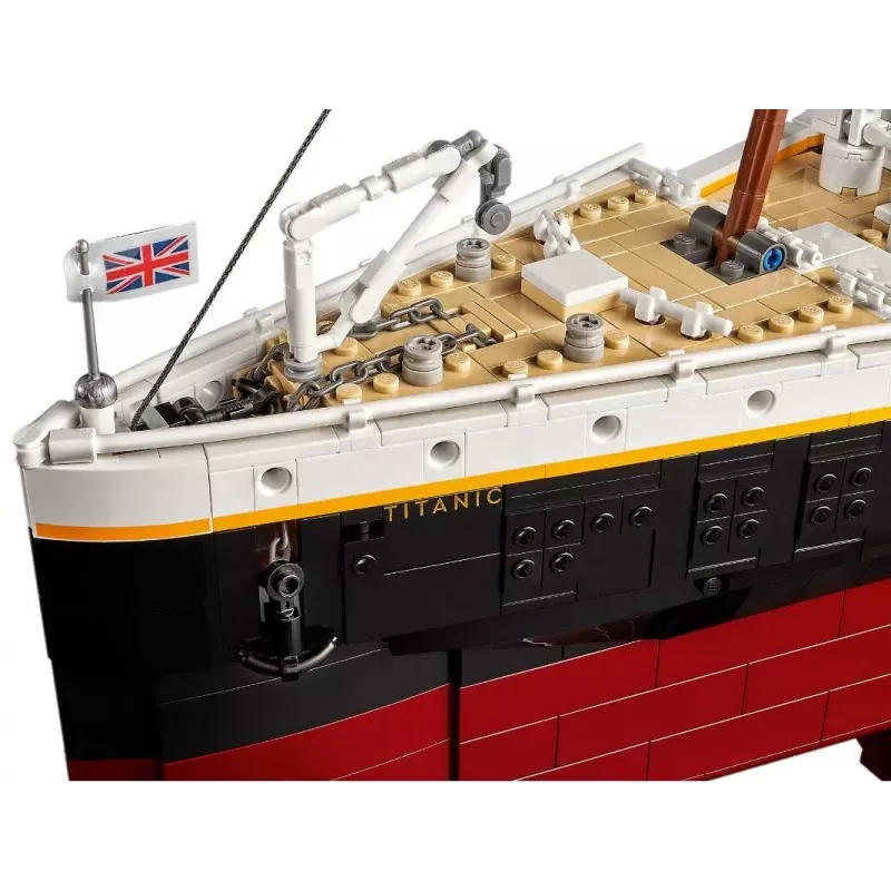 Conjunto de construção LEGO ICONS 10294 réplica do Titanic — 9.090 peças, 18+