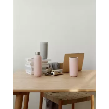 Copo térmico Stelton To Go Click 400 ml cinzento tampa de aço inoxidável interior de polipropileno 72×80 mm