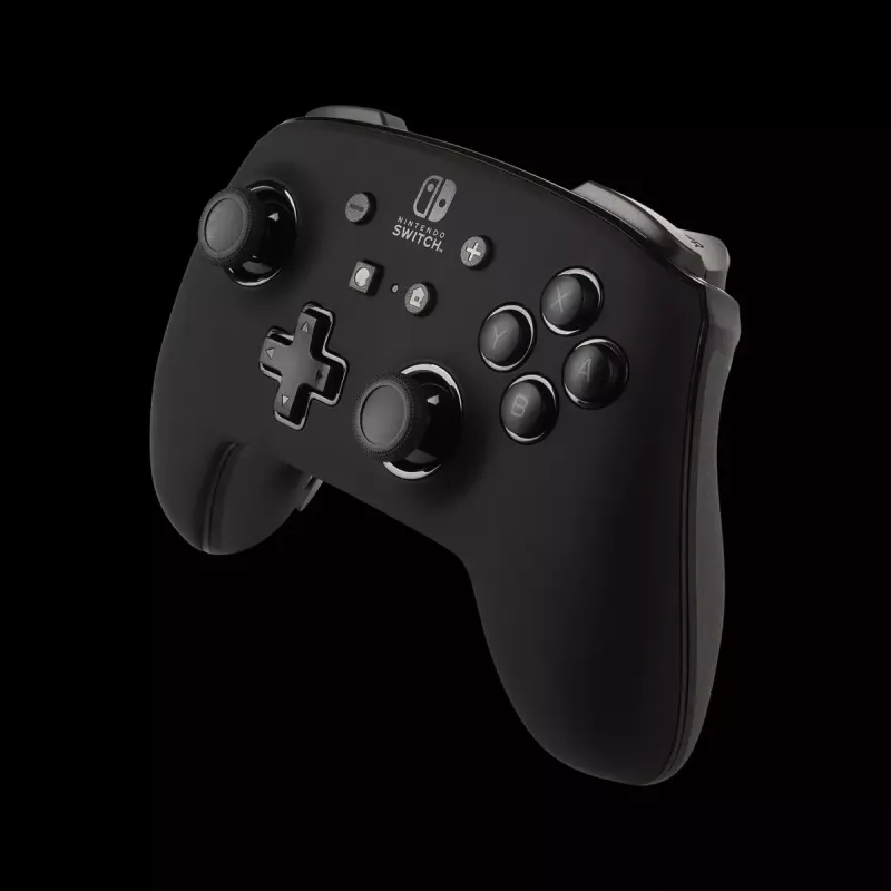 Comando PowerA FUSION Pro Wireless para Nintendo Switch — branco/preto, Bluetooth e USB-C, 900 mAh