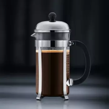 Cafeteira French Press BODUM Chambord 8 chávenas, estrutura preta com jarra de vidro e cromado