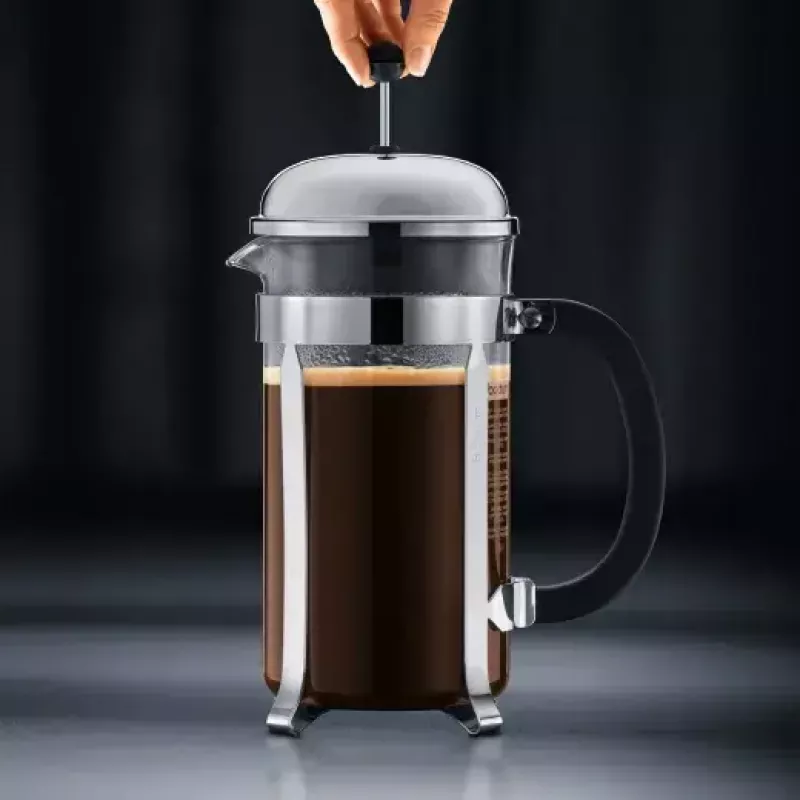 Cafeteira French Press BODUM Chambord 8 chávenas, estrutura preta com jarra de vidro e cromado