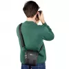 Bolsa de cintura Lowepro Adventura SH 120 III preta com alça de ombro