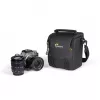 Bolsa de cintura Lowepro Adventura SH 120 III preta com alça de ombro