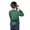 Bolsa sling Lowepro Adventura TLZ 30 III preta com alça de ombro