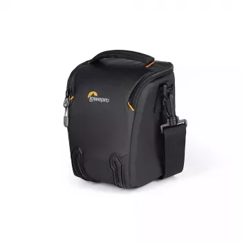 Bolsa sling Lowepro Adventura TLZ 30 III preta com alça de ombro