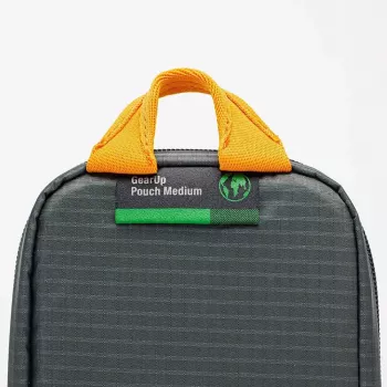 Bolsa Lowepro Pouch Medium GearUp GL LP37139-GRL em nylon e poliéster ripstop laranja e cinzenta 280x45x140mm