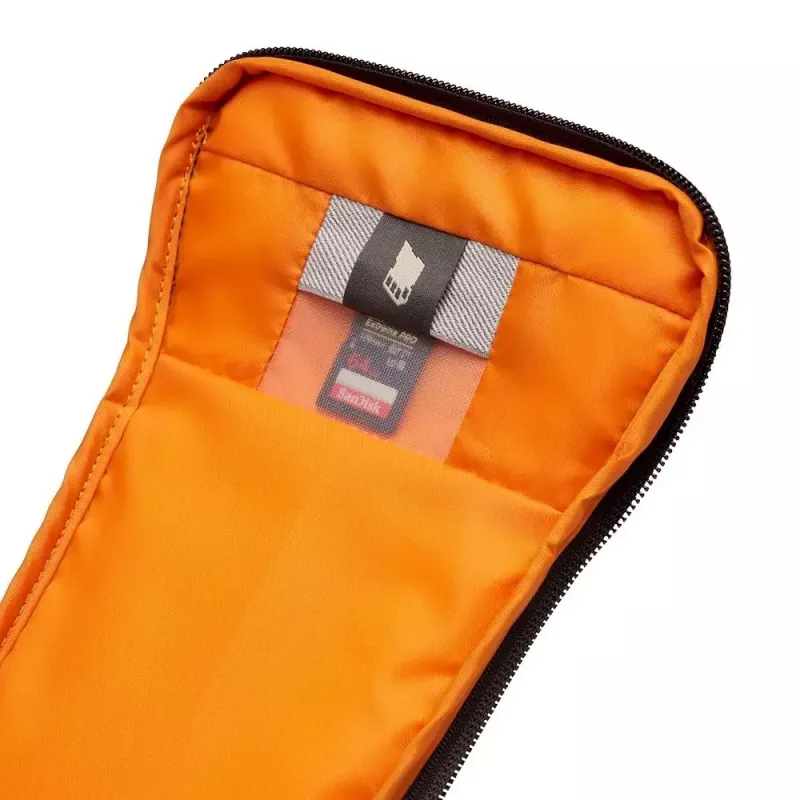 Estojo compacto Lowepro GearUp Creator Box M II preto e cinzento
