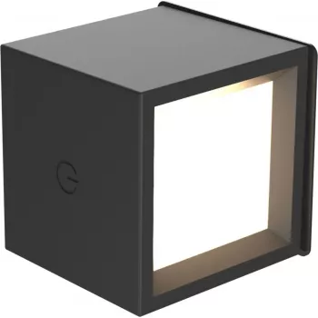 Lâmpada de jardim a pilhas para exterior NewGarden LUMBOX080NXWLNW — 8 pilhas, preta