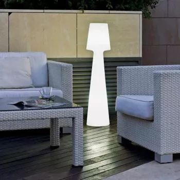 Lâmpada LED recarregável NewGarden Lola 110 RGB Luz Branca – iluminação portátil interior/exterior