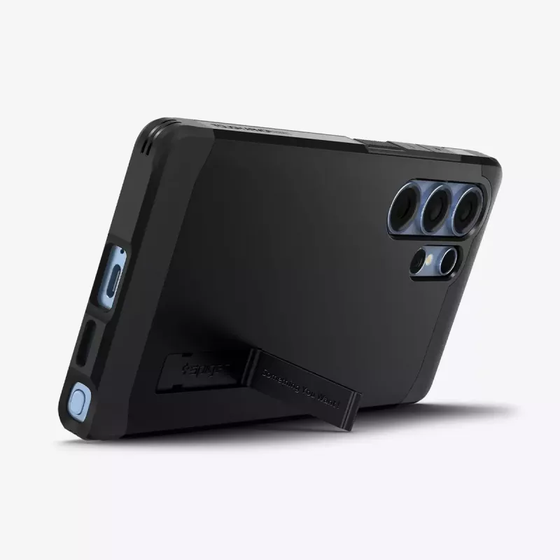Capa Spigen Galaxy S25 Ultra Tough Armor AI preta com suporte de secretária
