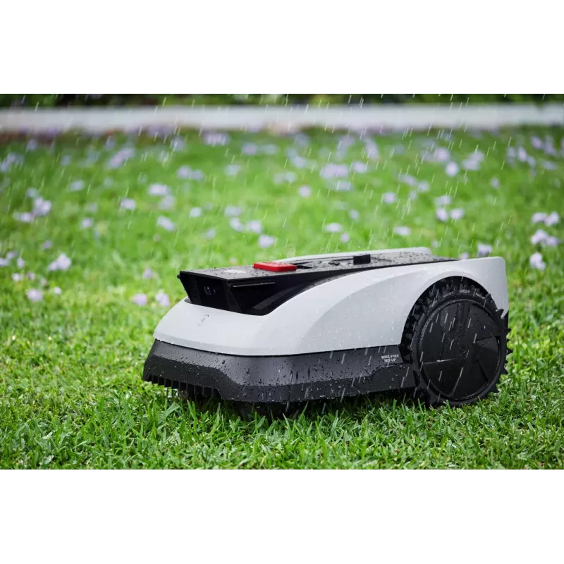 Corta-relvas autónomo Ecovacs GOAT O800 RTK