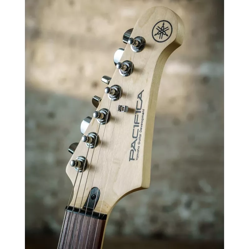 Yamaha Pacifica 112J BL MKII - guitarra elétrica